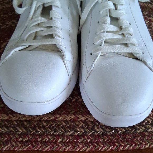 Cole Haan White Sneakers Sz.9B - Picture 4 of 7